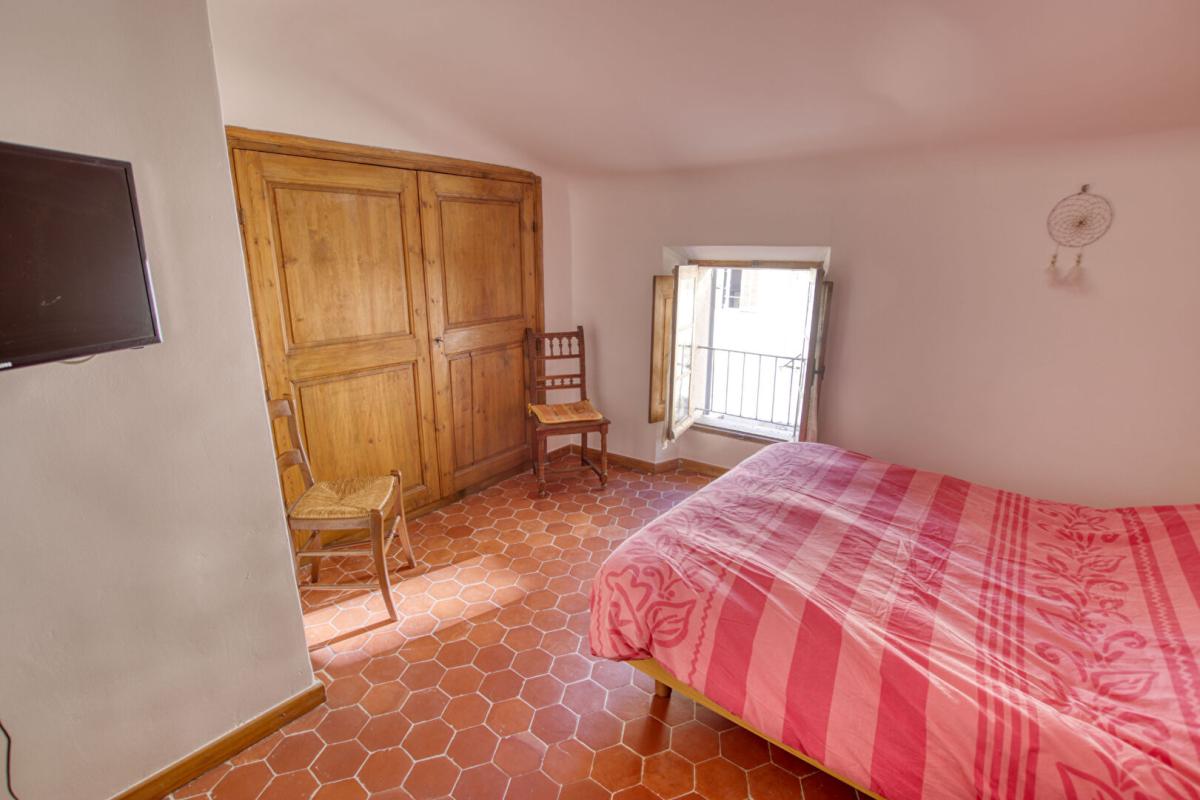 FAYENCE Superbe maison de village rénovée 12