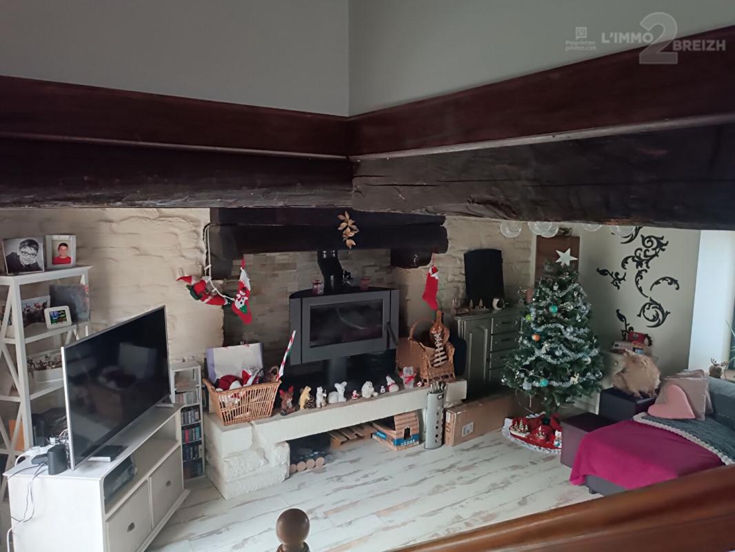 SAINT-CARADEC-TREGOMEL Maison en pierre rénovée, idéale famille ou travailleur indépendant 5