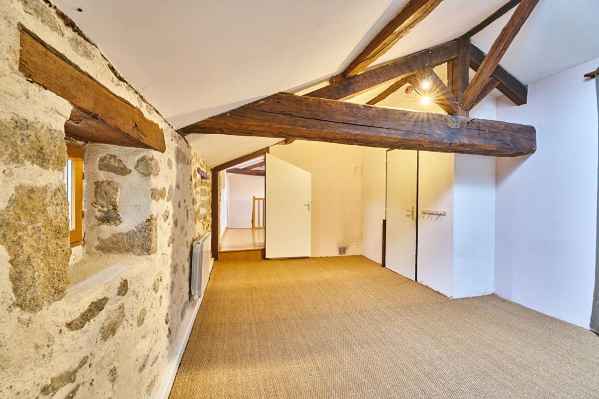 MORTAGNE-SUR-SEVRE Longère Mortagne sur Sèvre 163 m2 - Terrain 4453 m2 8