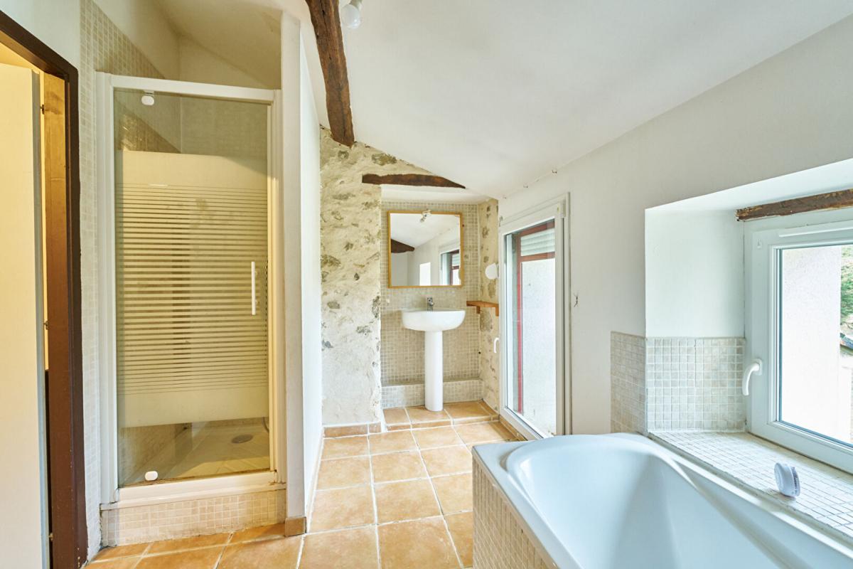 MORTAGNE-SUR-SEVRE Longère Mortagne sur Sèvre 163 m2 - Terrain 4453 m2 9