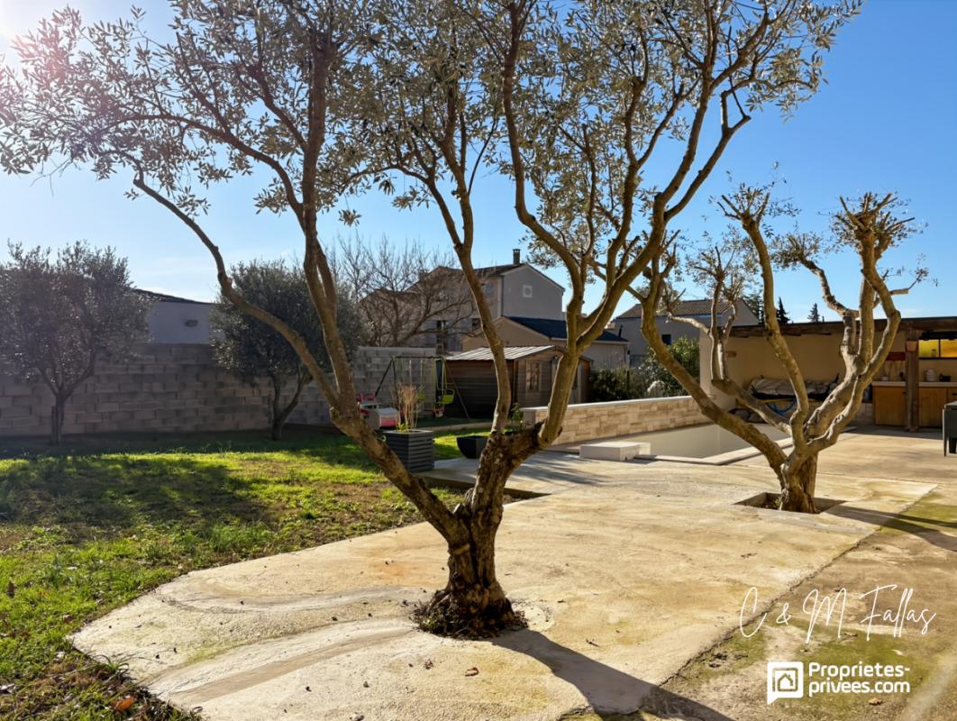 CAIRANNE Maison de plain-pied, piscine et garage à Cairanne 4