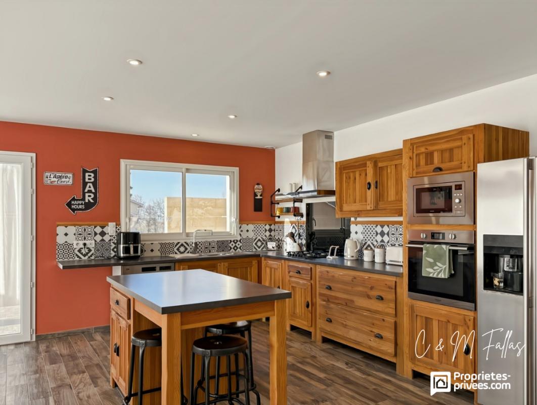 CAIRANNE Maison de plain-pied, piscine et garage à Cairanne 5