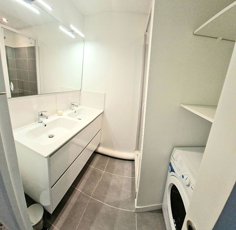 NANTES Appartement en location de standing entièrement neuf avec vue exceptionnelle sur la Loire 5