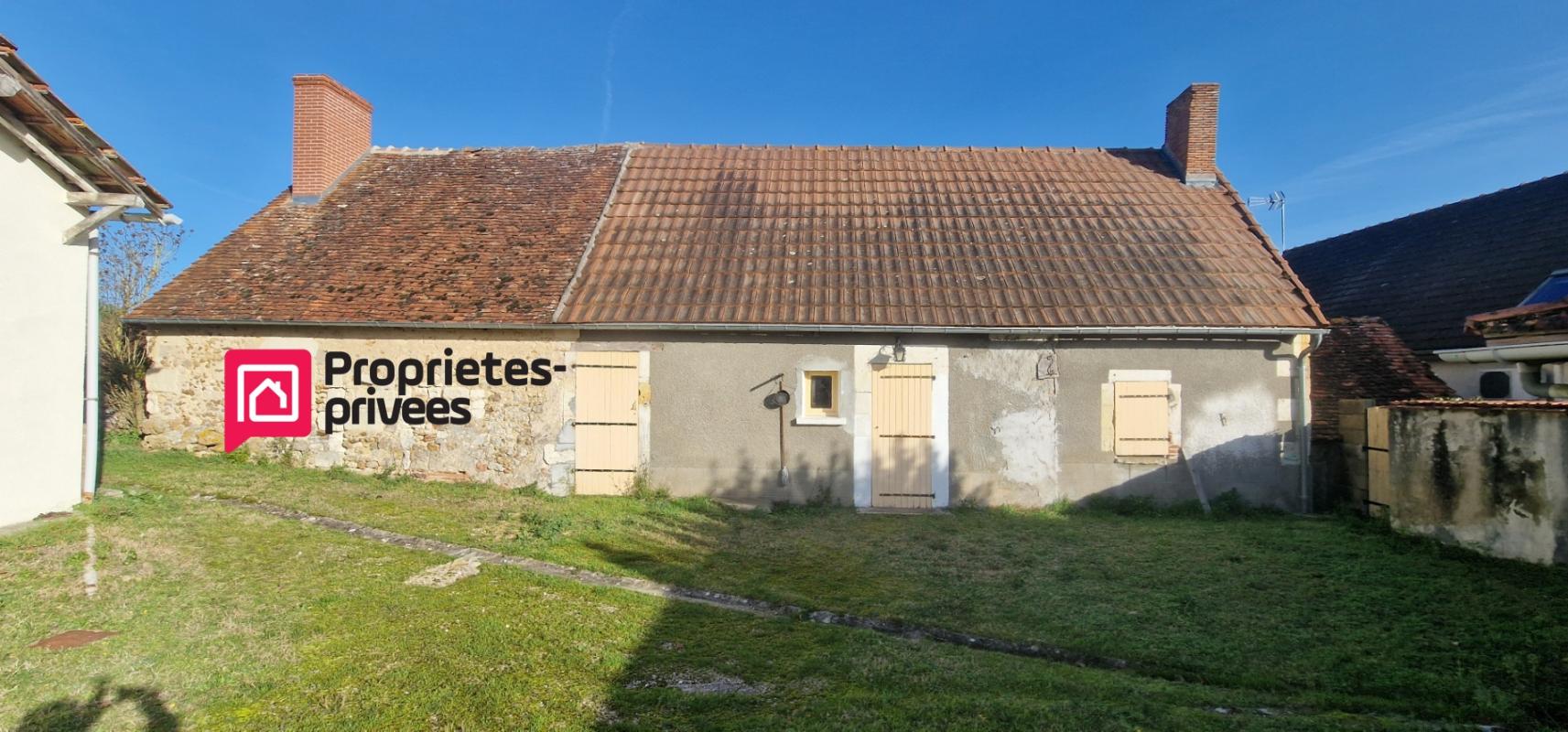 CHATEAUVIEUX Longère de plain-pied - 124 m² - 5 pièces dont 2/3 chambres - dépendances 11