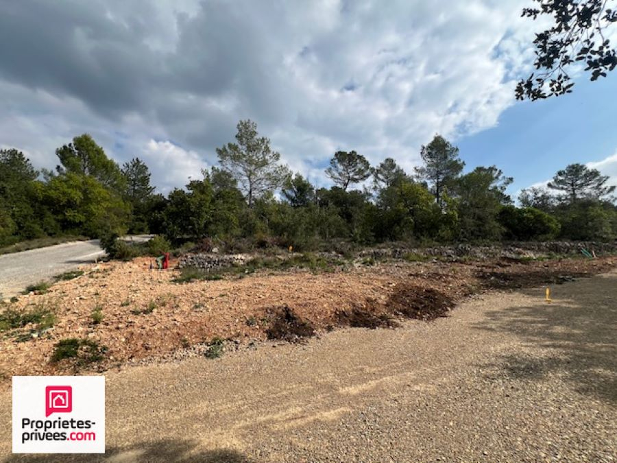 RIANS Terrain à bâtir 1330 m² viabilisé 7