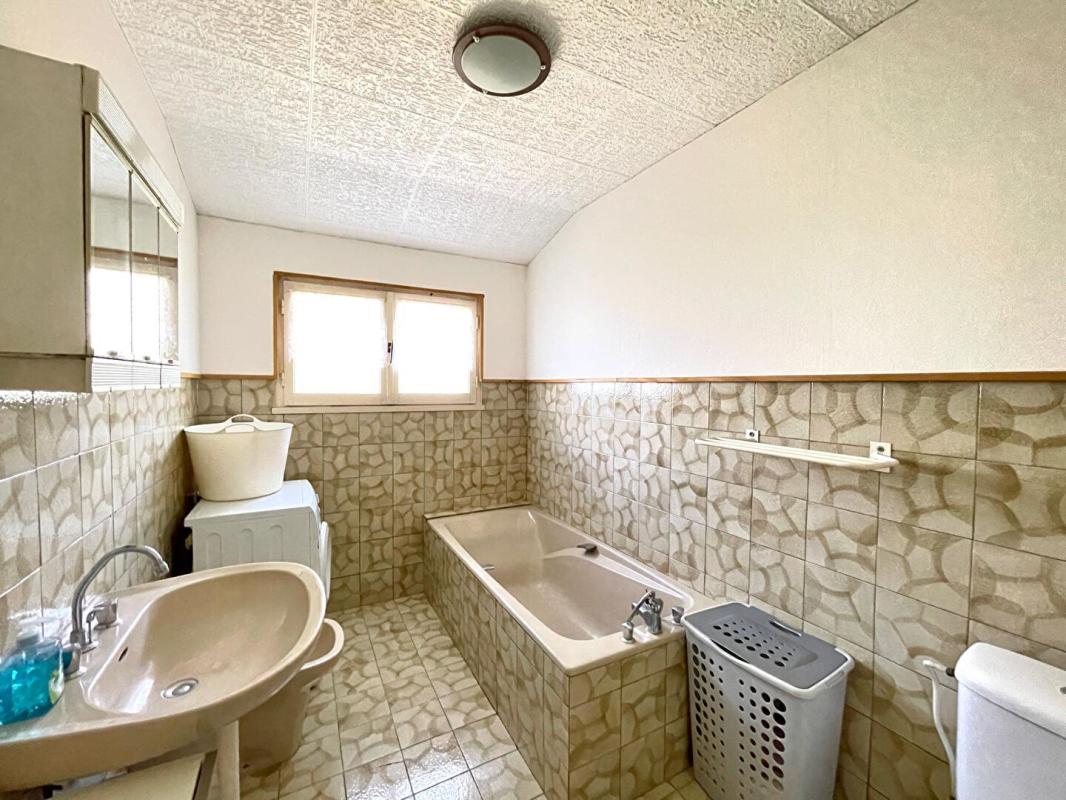 DARNEY Maison de village Darney 3 pièce(s) 62 m2 11