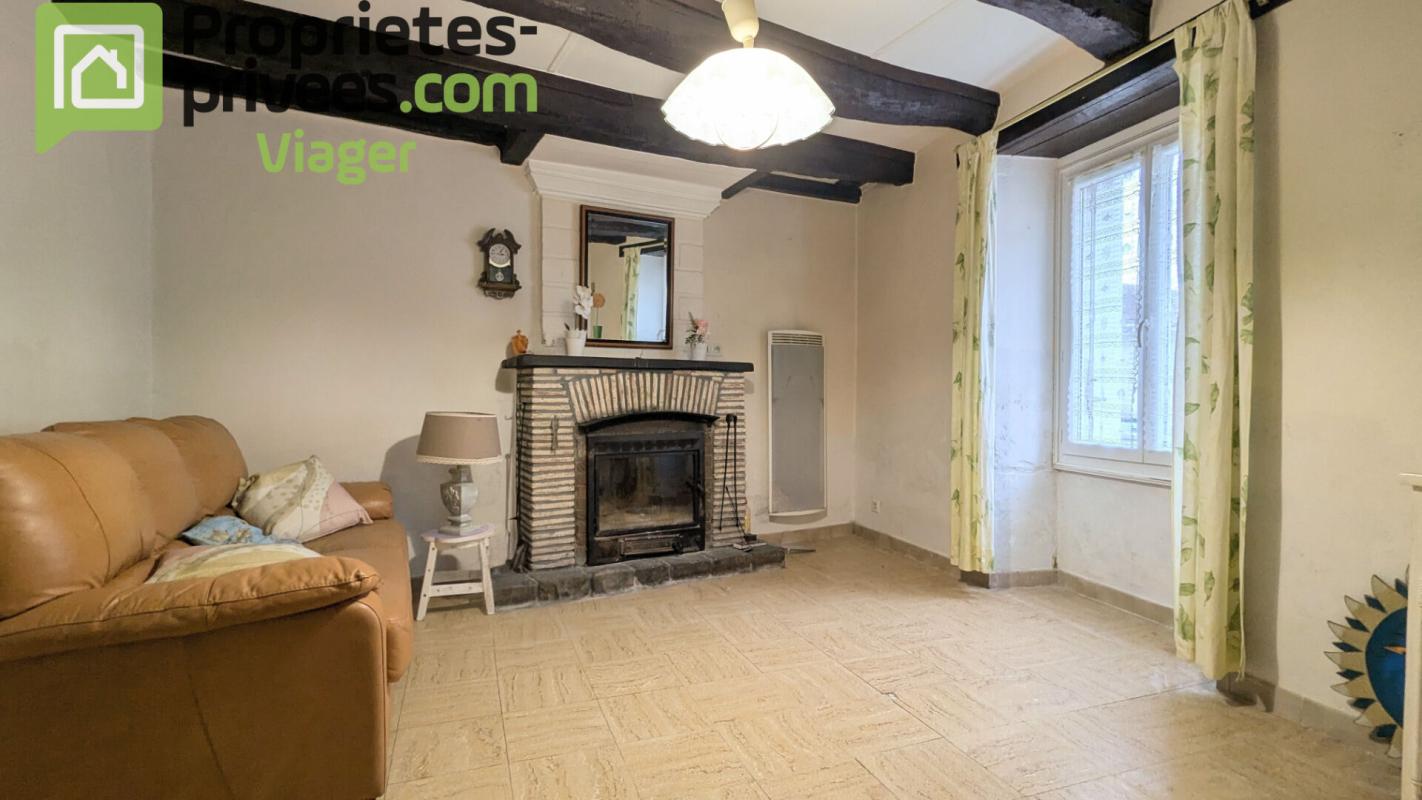 ANTOGNY-LE-TILLAC Maison de pays Antogny Le Tillac.Vente à termes libre 2