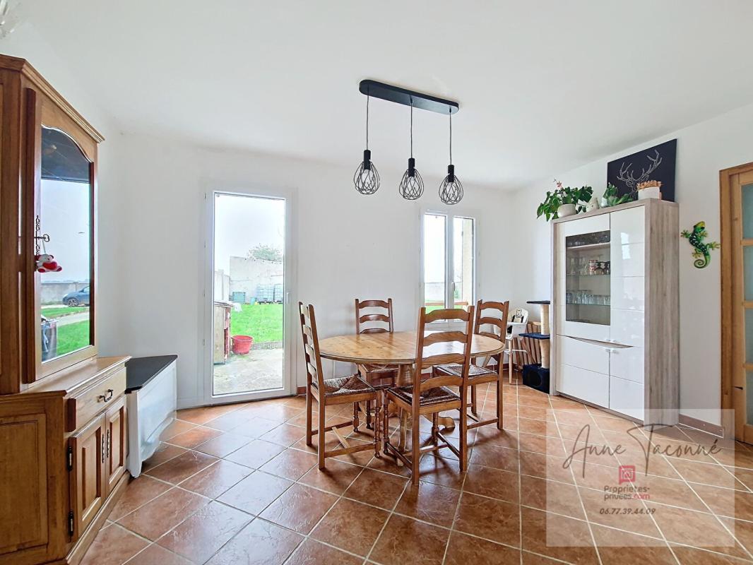 AULNAY-LA-RIVIERE Maison individuelle 6