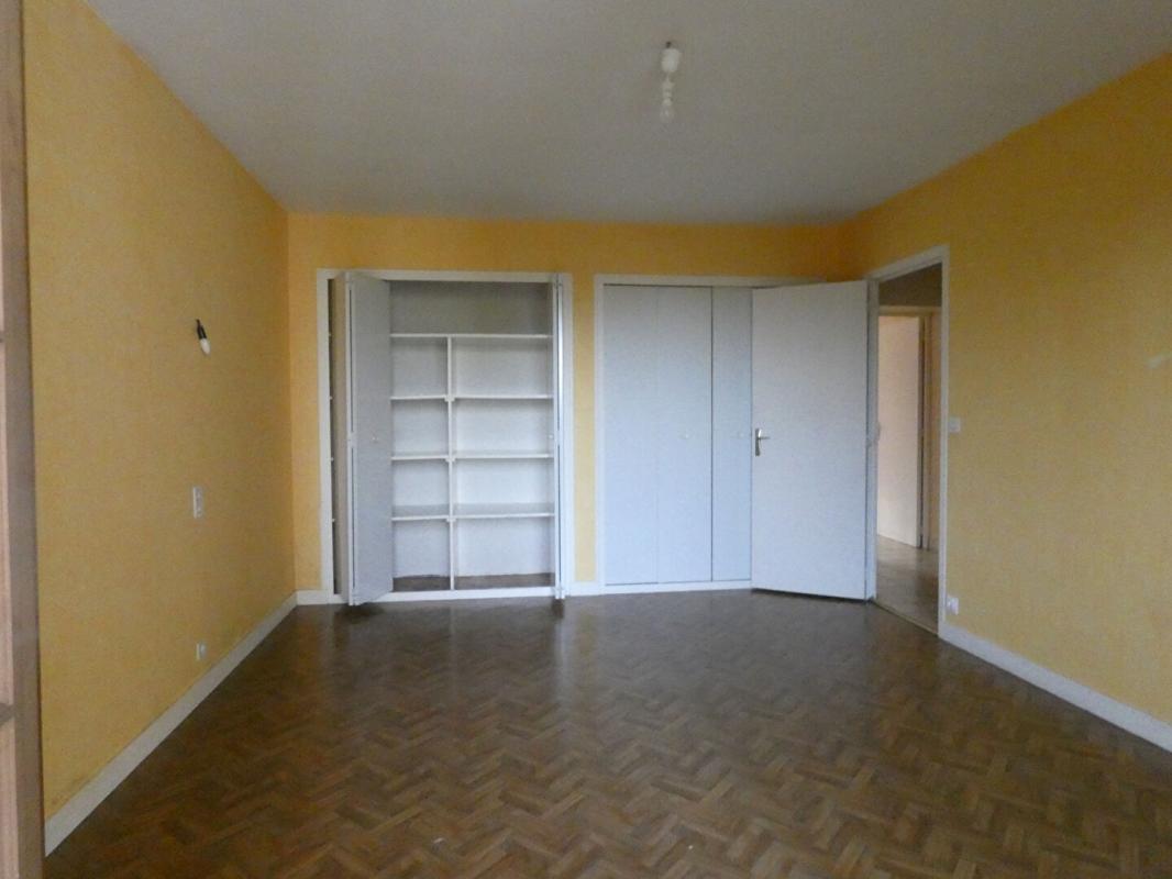 SAINT-PIERRE-DE-PLESGUEN SAINT-PIERRE DE PLESGUEN, maison en pierre de 111m2 sur un terrain de 694m2 14