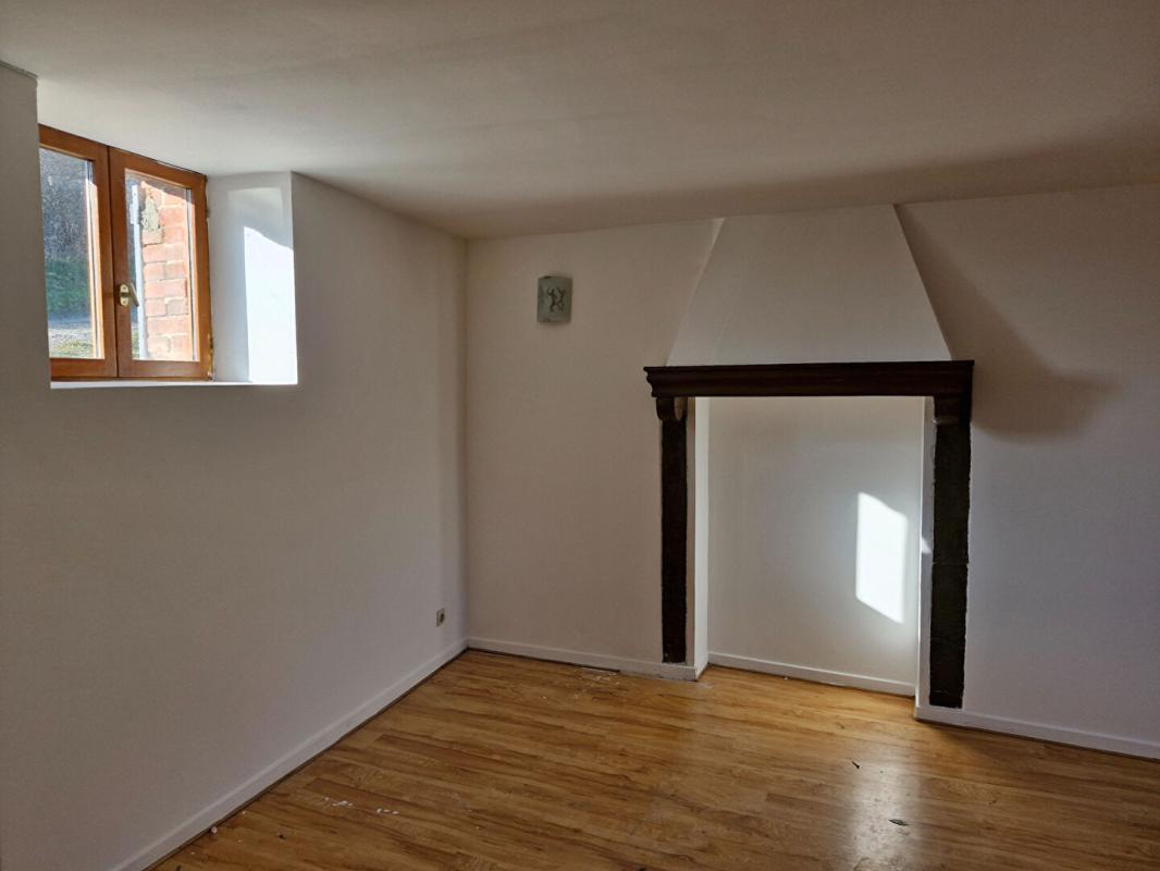 SAINT-JUST-EN-CHEVALET ST JUST EN CHEVALET - TENEMENT IMMOBILIER 7