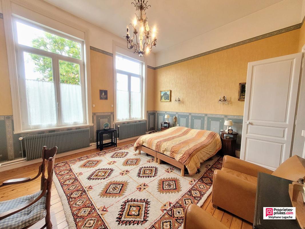 BETHUNE Demeure de prestige Bethune 12 pièce(s) 360 m2 avec terrain de 1.300m² 10