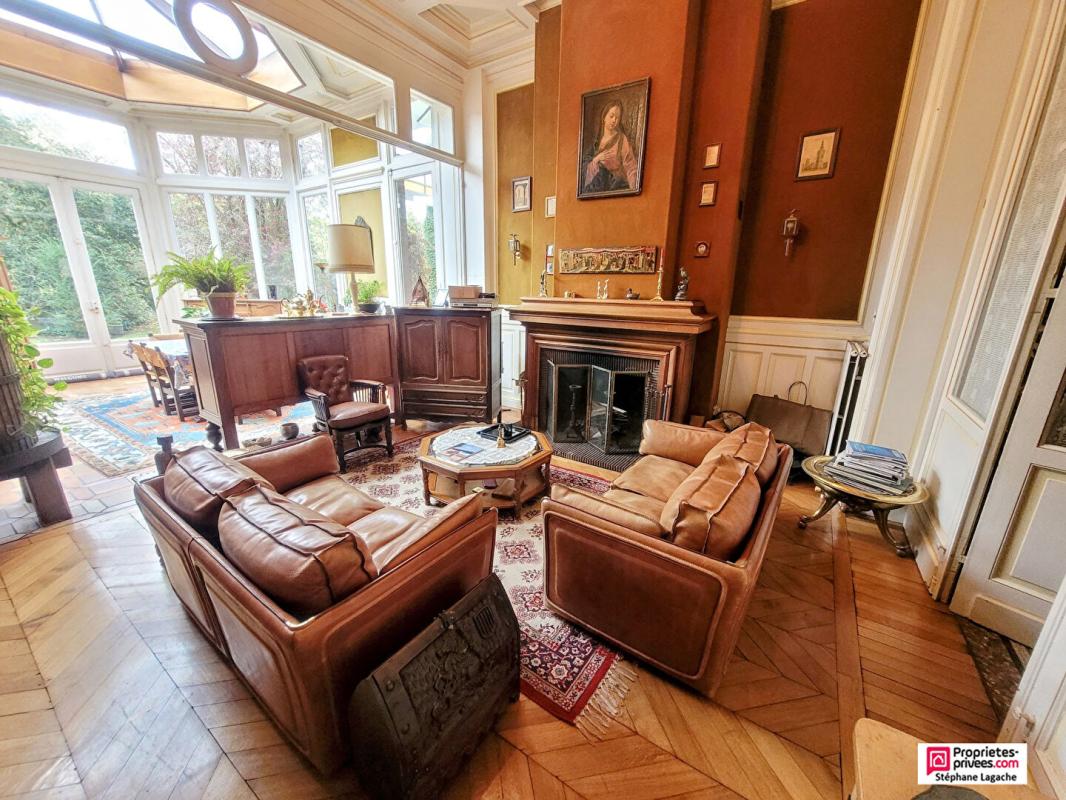 BETHUNE Demeure de prestige Bethune 12 pièce(s) 360 m2 avec terrain de 1.300m² 6