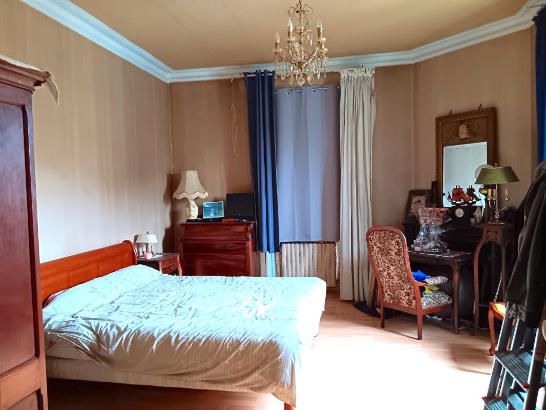 CAHORS Cahors 46000 centre-ville, grande maison années 1900 de 160 m² avec jardin 8