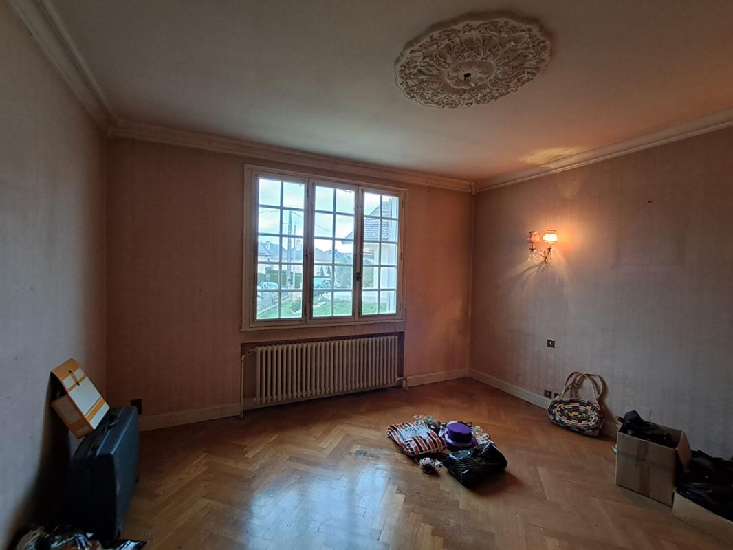 SAINT-REMY Maison 8 pièce(s) 205 m2 6