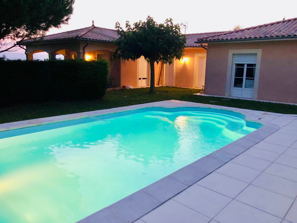 PLASSAC Maison Plassac 4 pièce(s) 235 m2 6