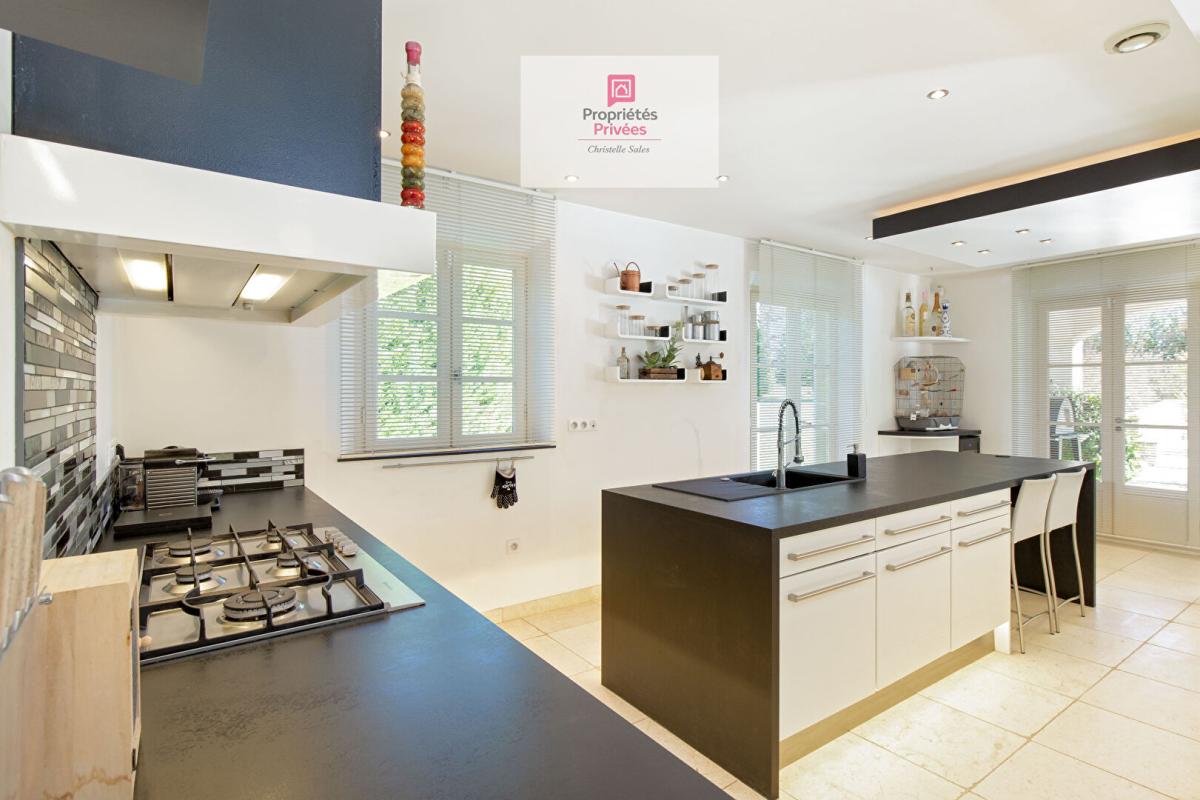 CALLIAN Maison contemporaine 250 m² avec piscine  Callian / Montauroux Calme absolu 11