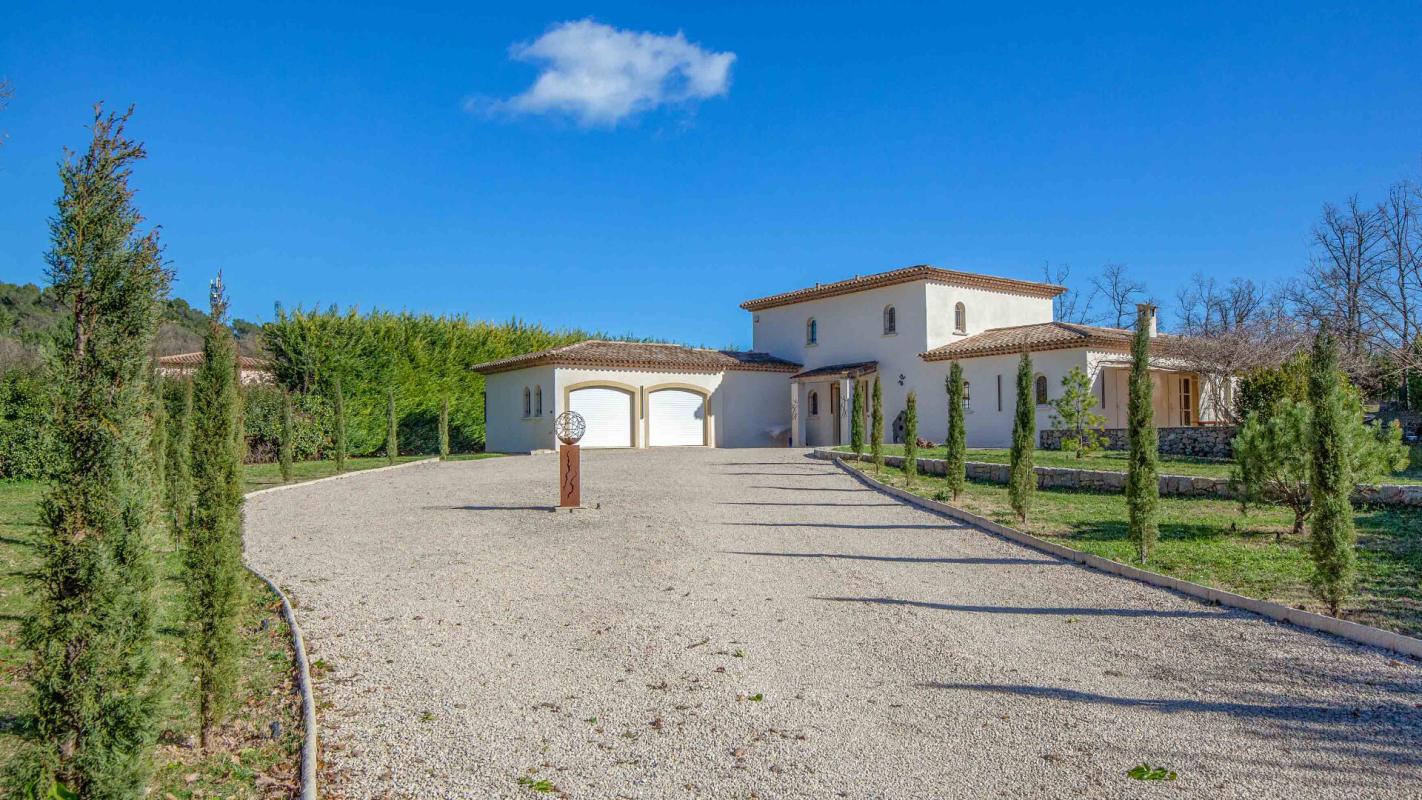 CALLIAN Maison contemporaine 250 m² avec piscine  Callian / Montauroux Calme absolu 4