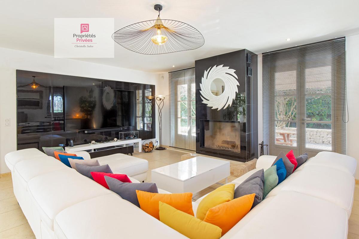 CALLIAN Maison contemporaine 250 m² avec piscine  Callian / Montauroux Calme absolu 8