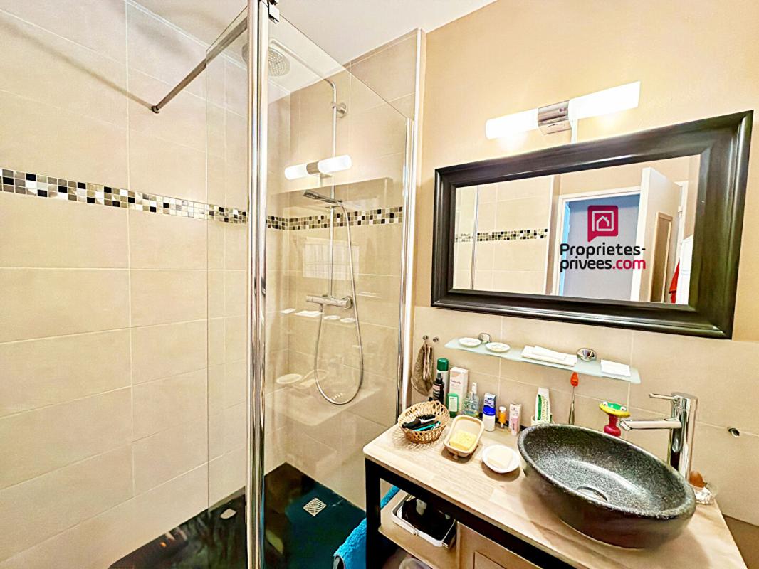 CENON Appartement Cenon 3 pièce(s) 67.17 m2 avec garage et grand balcon 12