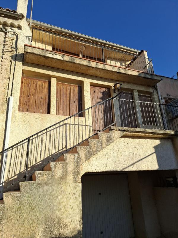 SAINT-ETIENNE-LES-ORGUES Charmante maison de village T3 avec 2 terrasses et grand garage 149 000 10