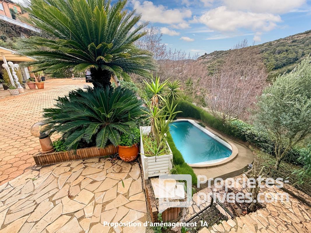 LA TURBIE Maison individuelle avec 2 logements indépendant  172,45 m² 15