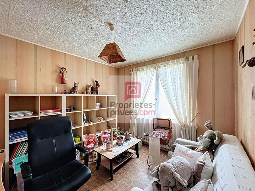 LE PERRAY-EN-YVELINES Maison 4 chambres sur sous-sol 6