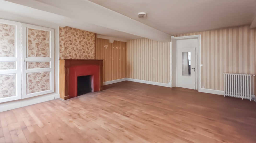 SAINT-BENOIT-DU-SAULT Maison  9 pièce(s) 260 m2 3