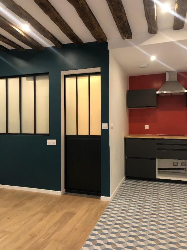 PARIS-11E-ARRONDISSEMENT Studio de charme refait à neuf- Faubourg Saint-Antoine 6