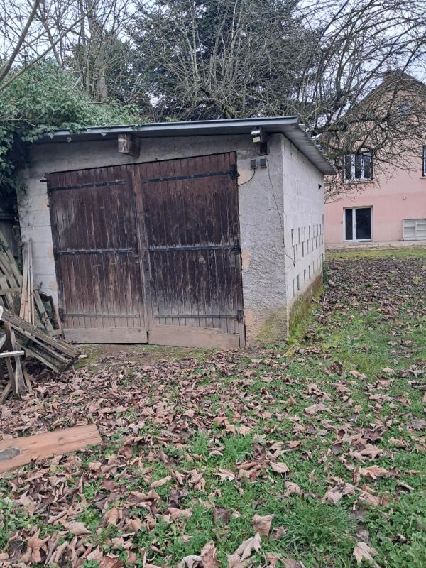 SAINT-REMY Maison Saint Remy 6 pièce(s) 165.64 m2 18