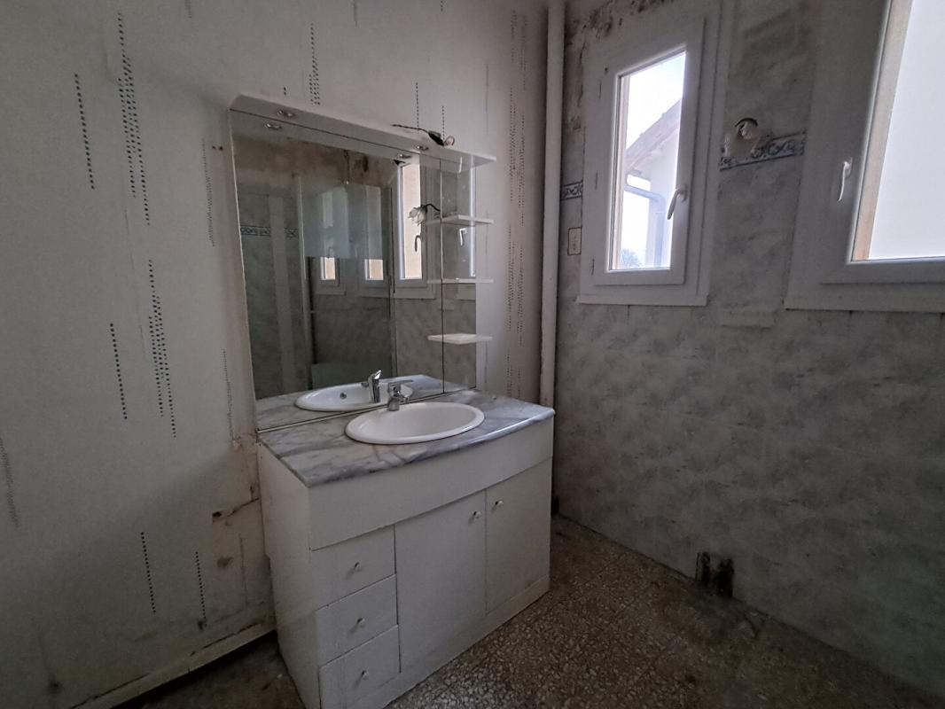 SAINT-REMY Maison Saint Remy 6 pièce(s) 165.64 m2 8