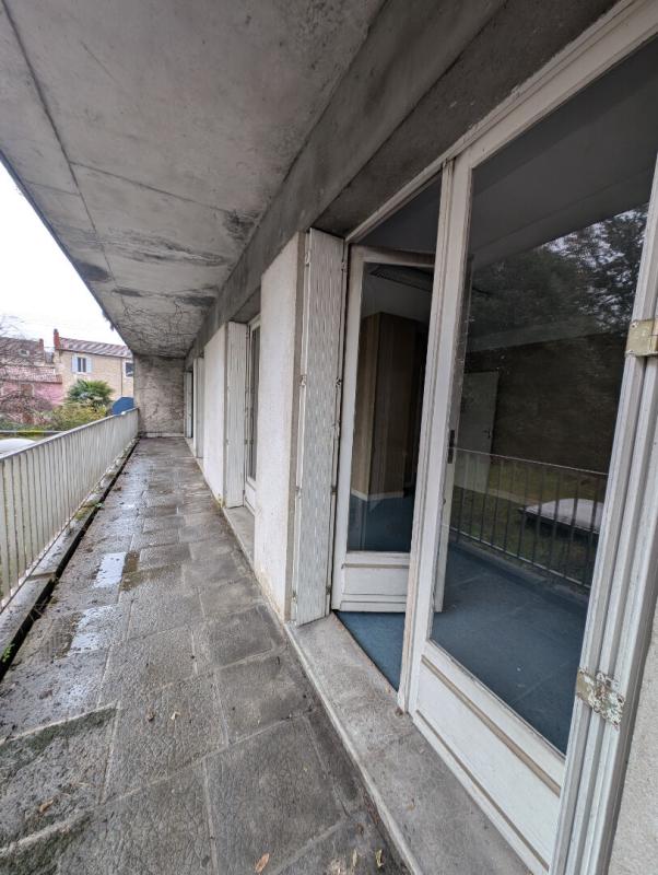 PERIGUEUX Appartement  4 pièce(s) 131.07m2 6