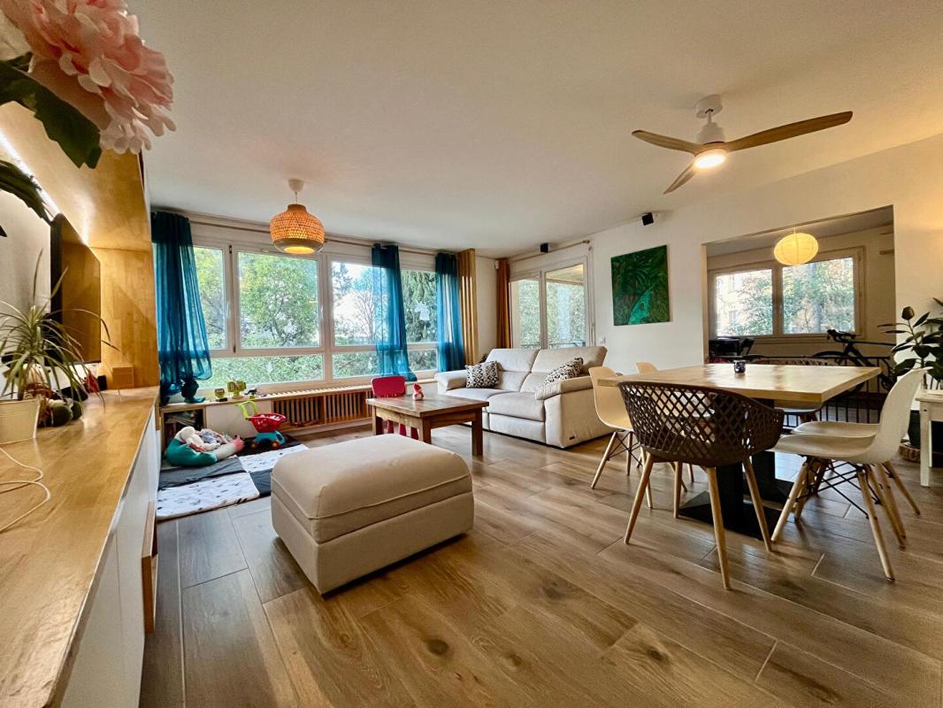 MONTPELLIER Appartement 98 m2 Estanove + Parking + Garage + Cave 1