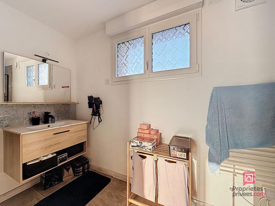 BONNETABLE Proche Bonnetable, longère de 225 m2 dans bel environnement 6