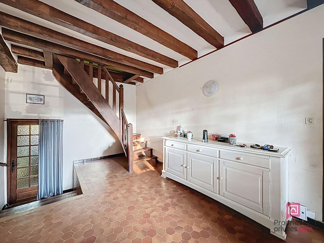 BONNETABLE Proche Bonnetable, longère de 225 m2 dans bel environnement 8