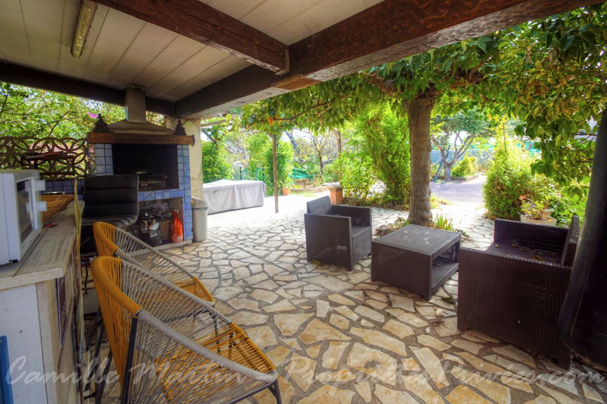 PUGET-SUR-ARGENS Maison Puget Sur Argens 7 pièce(s) 154m2 17