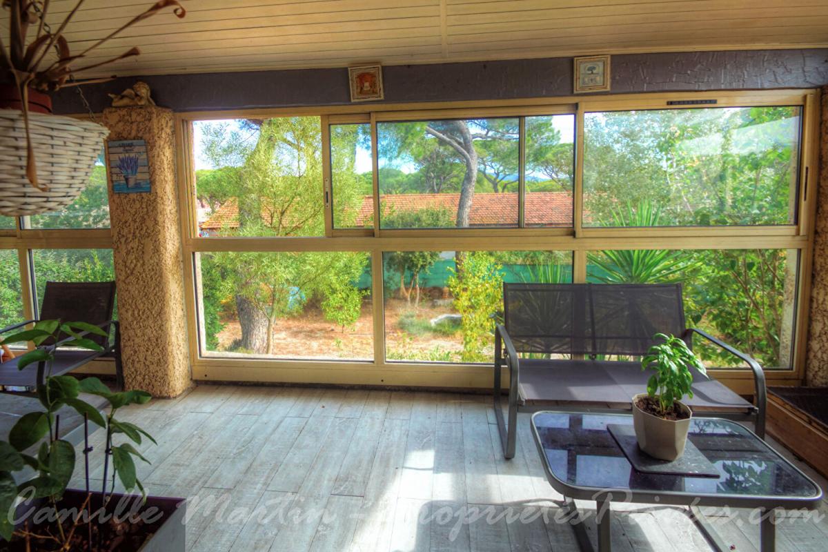 PUGET-SUR-ARGENS Maison Puget Sur Argens 7 pièce(s) 154m2 3