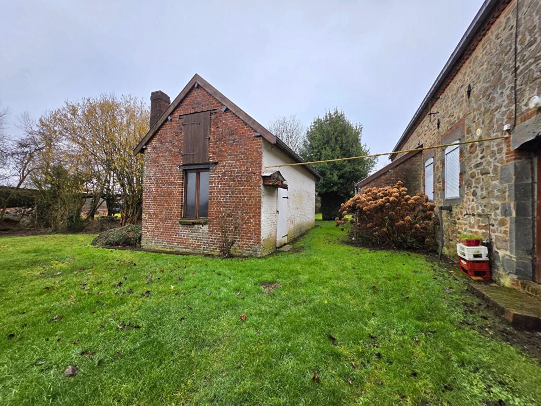 MONDREPUIS Maison  6 pièce(s) 130 m2 16