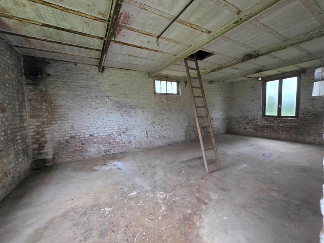 MONDREPUIS Maison  6 pièce(s) 130 m2 17