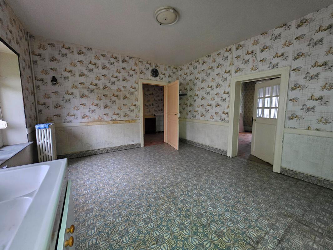 MONDREPUIS Maison  6 pièce(s) 130 m2 5