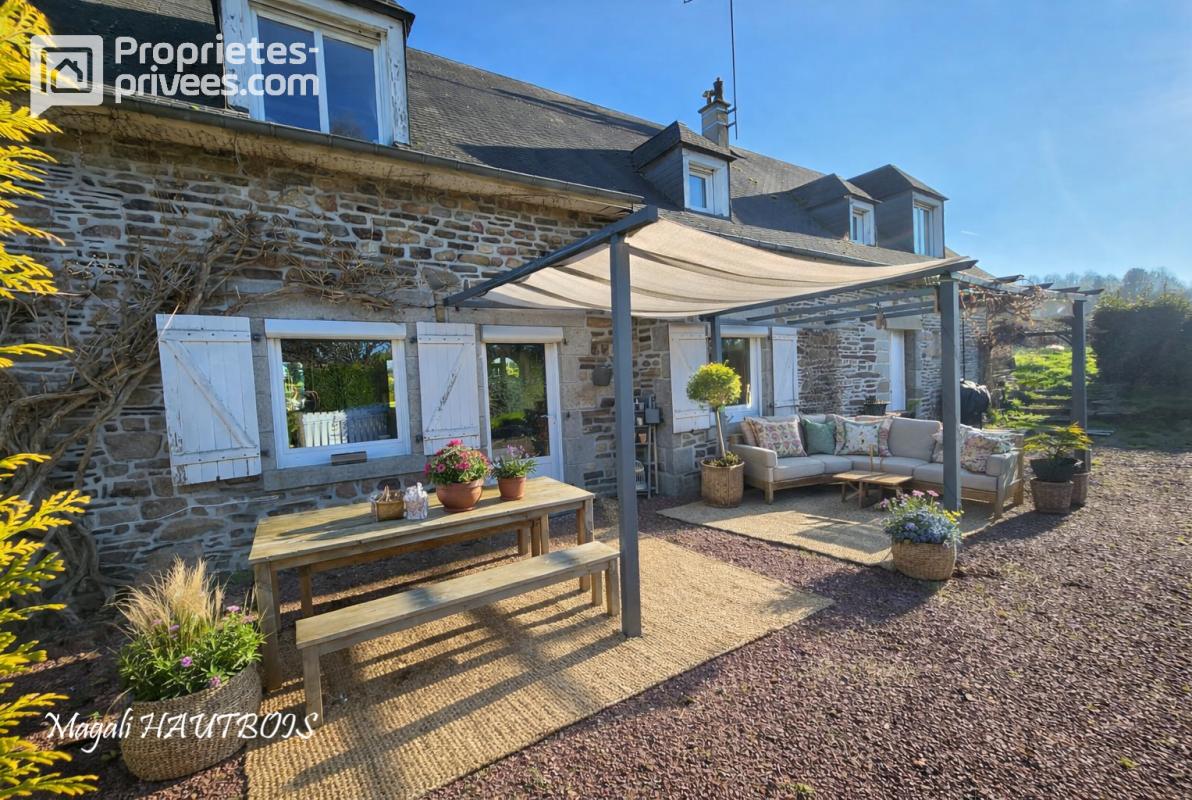 LES LOGES-MARCHIS Maison rénovée, à proximité de Saint-Hilaire-Du-Harcouet 8 pièce(s) 156 m2 14