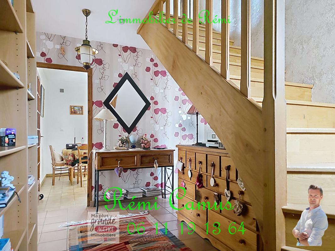 GAZERAN Maison 6 pièces 135 m2 + véranda chauffée + Garage 8