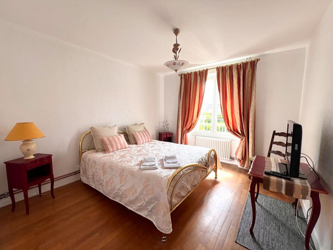 LA VILLE-AUX-CLERCS 15 MN VENDOME   PROPRIETE / 3 LOGEMENTS SANS TRAVAUX 11