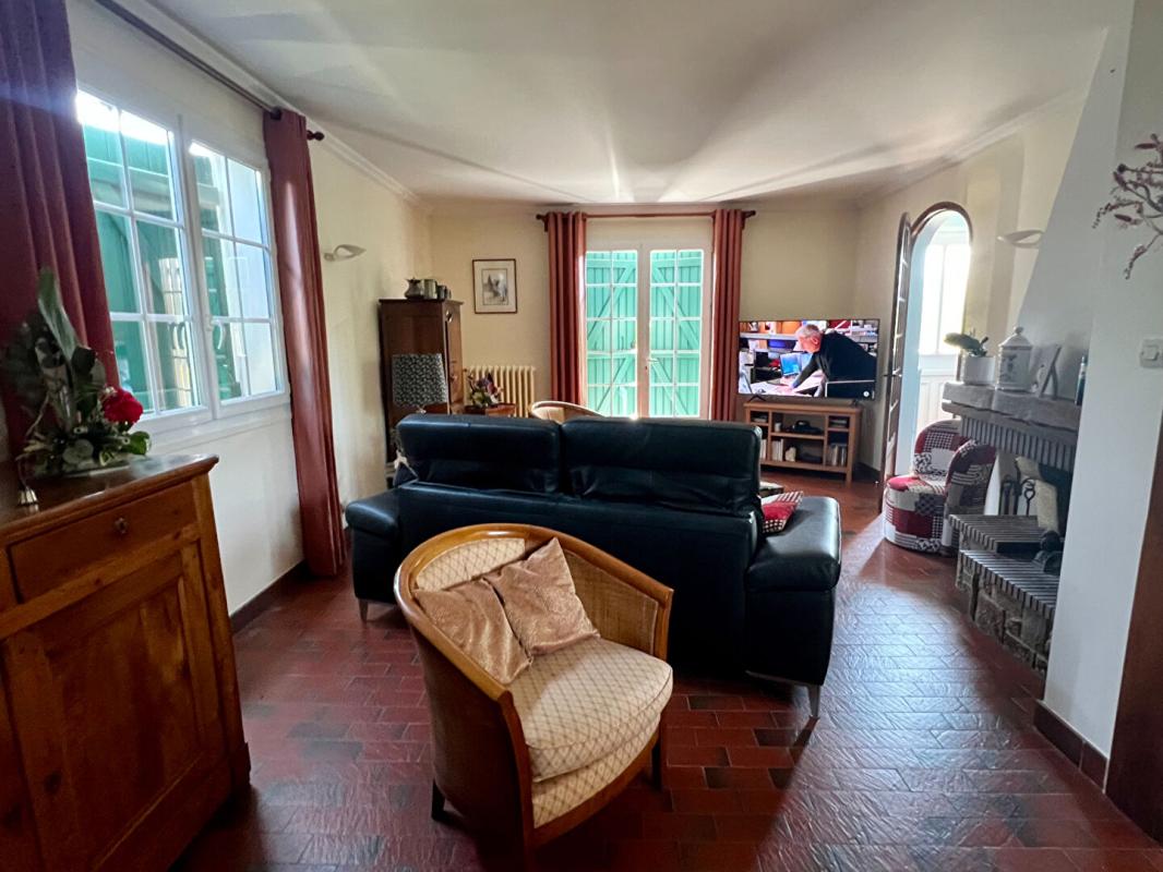 MONDOUBLEAU 20MN VENDOME GARE TGV    PAVILLON 4 CHAMBRES  PARFAIT ETAT 11