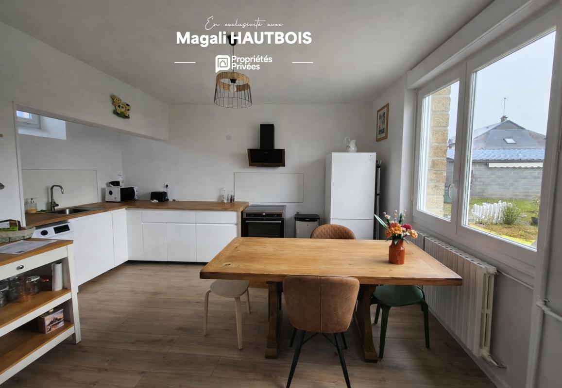 SAINT-HILAIRE-DU-HARCOUET Maison Saint-Hilaire-Du-Harcouët 6 pièce(s) 110 m2 3