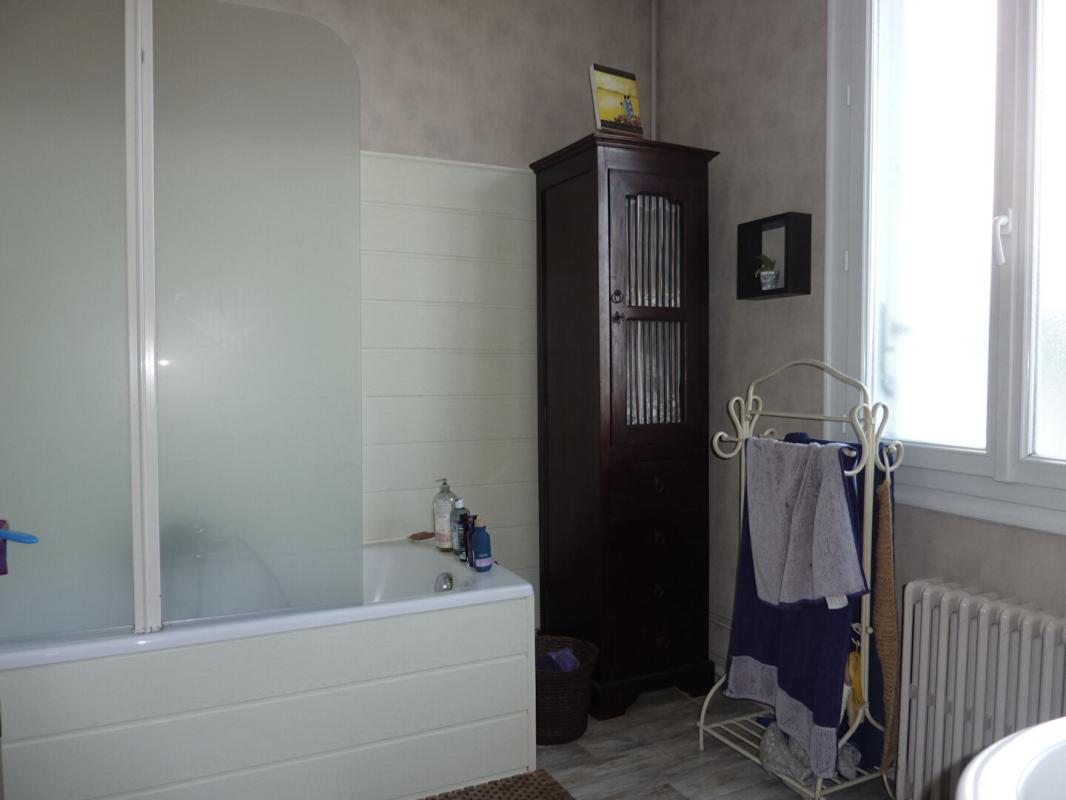 CHOLET Maison Cholet 6 pièce(s) 146 m2 9