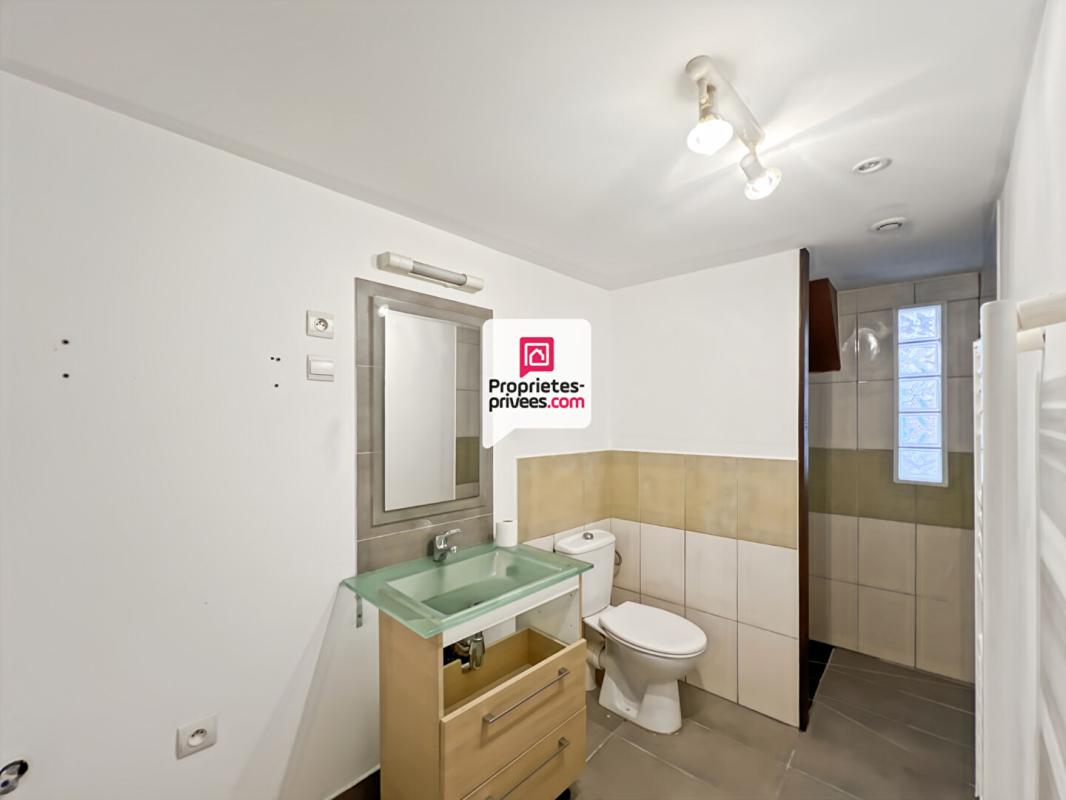 BAZAS Maison individuelle avec cours et garage 11