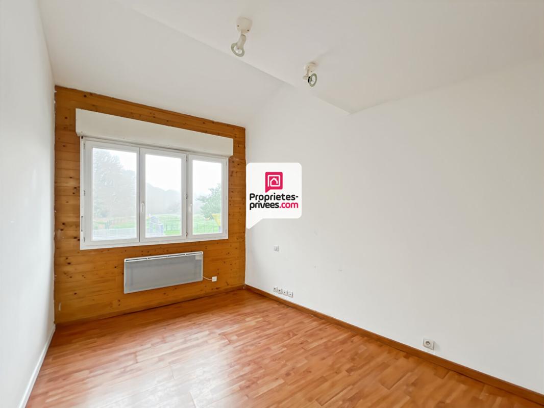 BAZAS Maison individuelle avec cours et garage 7