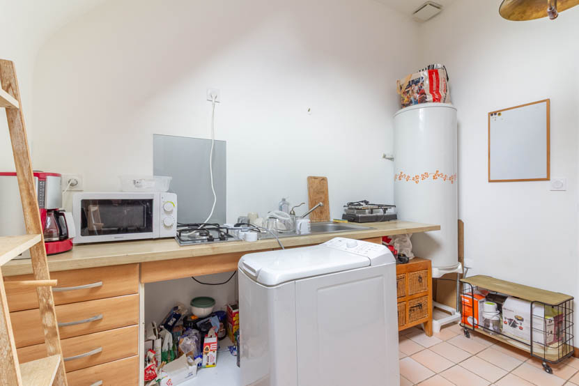 MOSNES Immeuble Mosnes 10 pièces 180 m2 16