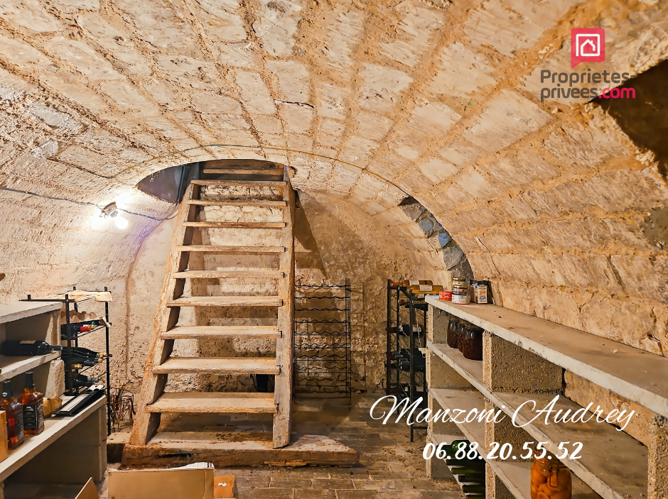 ECHEMINES Maison Echemines 7 pièce(s) 172 m2 14