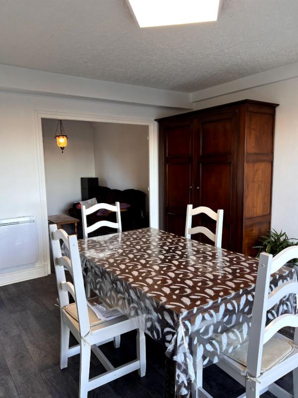 LOURDES Bel appartement  T'4 Lourdes vue imprenable sur Pyrénées 1